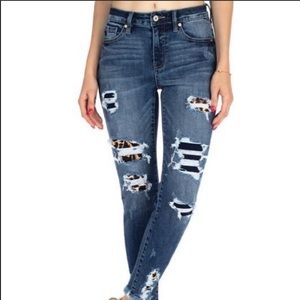 Kancan Leopard Distressed Jeans